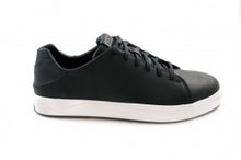 Load image into Gallery viewer, Lae‘ahi Lī ‘Ili Men&#39;s Leather Sneakers
