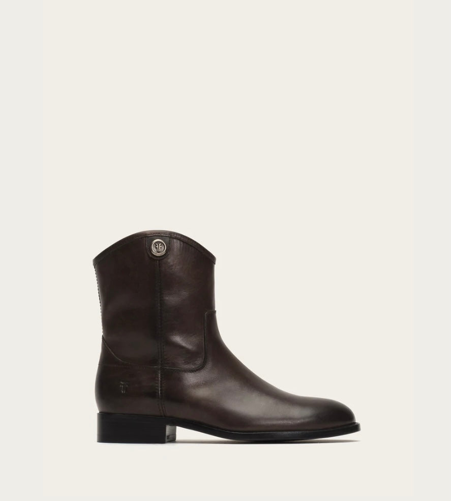 FRYE MELISSA BUTTON SHORT 2 SMOKE