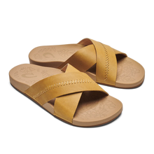 Load image into Gallery viewer, Kīpe‘a ‘Olu Women‘s Slide Sandals
