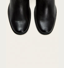 Load image into Gallery viewer, FRYE PHILLIP HARNESS SHORT BLACK
