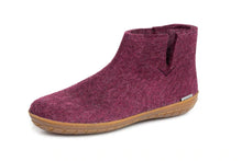 Load image into Gallery viewer, Glerups Honey Rubber Boot Cranberry
