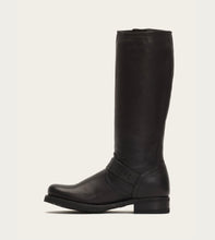 Load image into Gallery viewer, FRYE VERONICA SLOUCH TMBL FG BLACK
