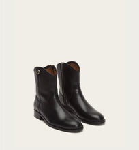 Load image into Gallery viewer, FRYE MELISSA BUTTON SHORT 2 BLACK
